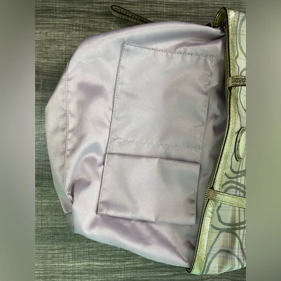 🩶 COACH Signature Tartan Plaid Shoulder Bag - Picture 12 of 16